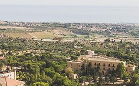Hedone Design Experience B&B